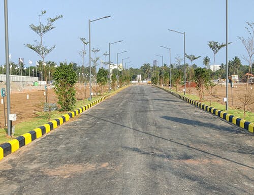 Gated community land for sale in Singaperumal Koil